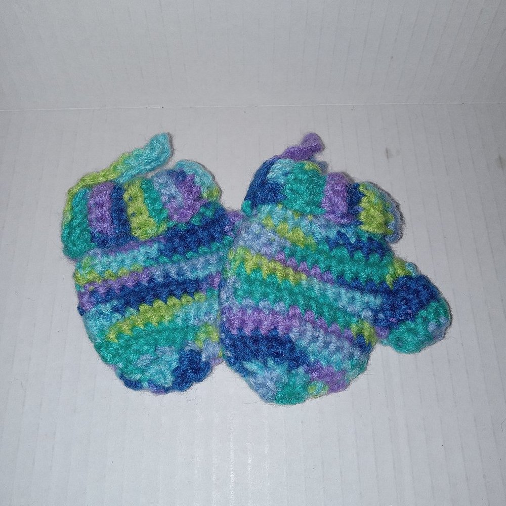 NEW Hand crafted crocheted mini mittens Gift holder tree ornament
